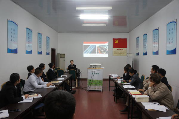 1572833734.jpg 1ac9bf4b38364e8982dfc7821b113353.jpg