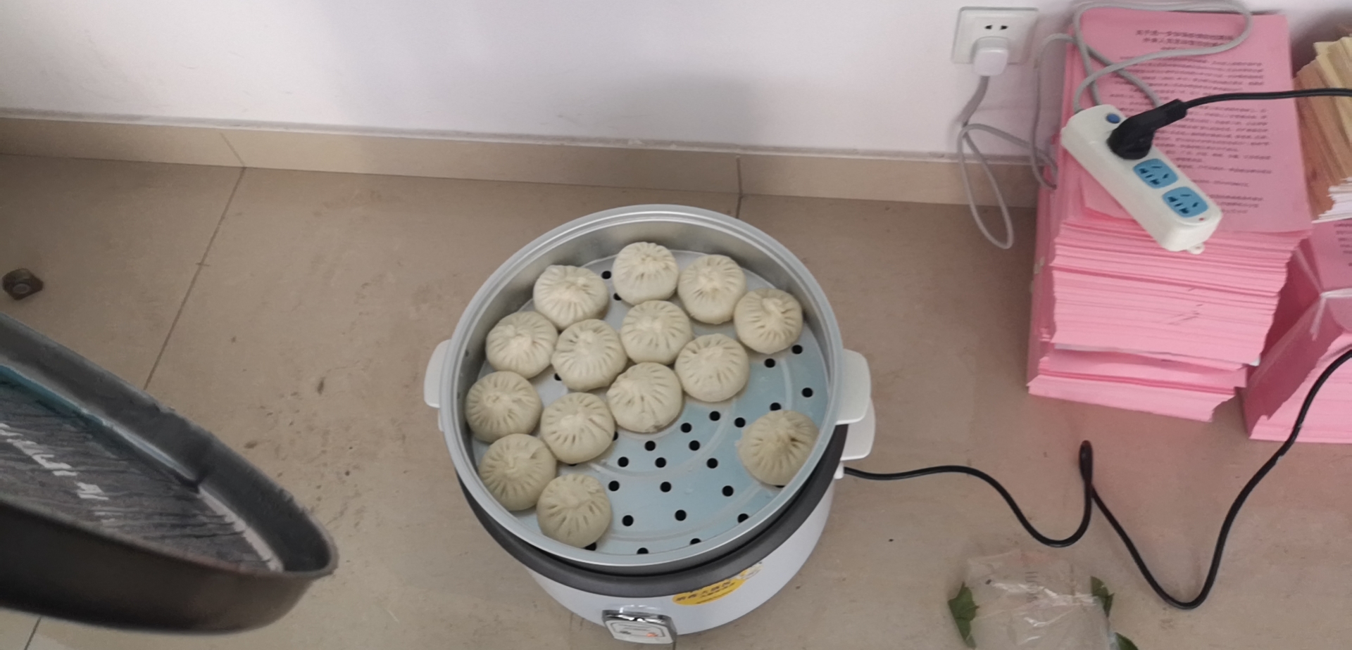 1581824542437680.jpg 586e801a154f8aac130351b012ec7aa.jpg