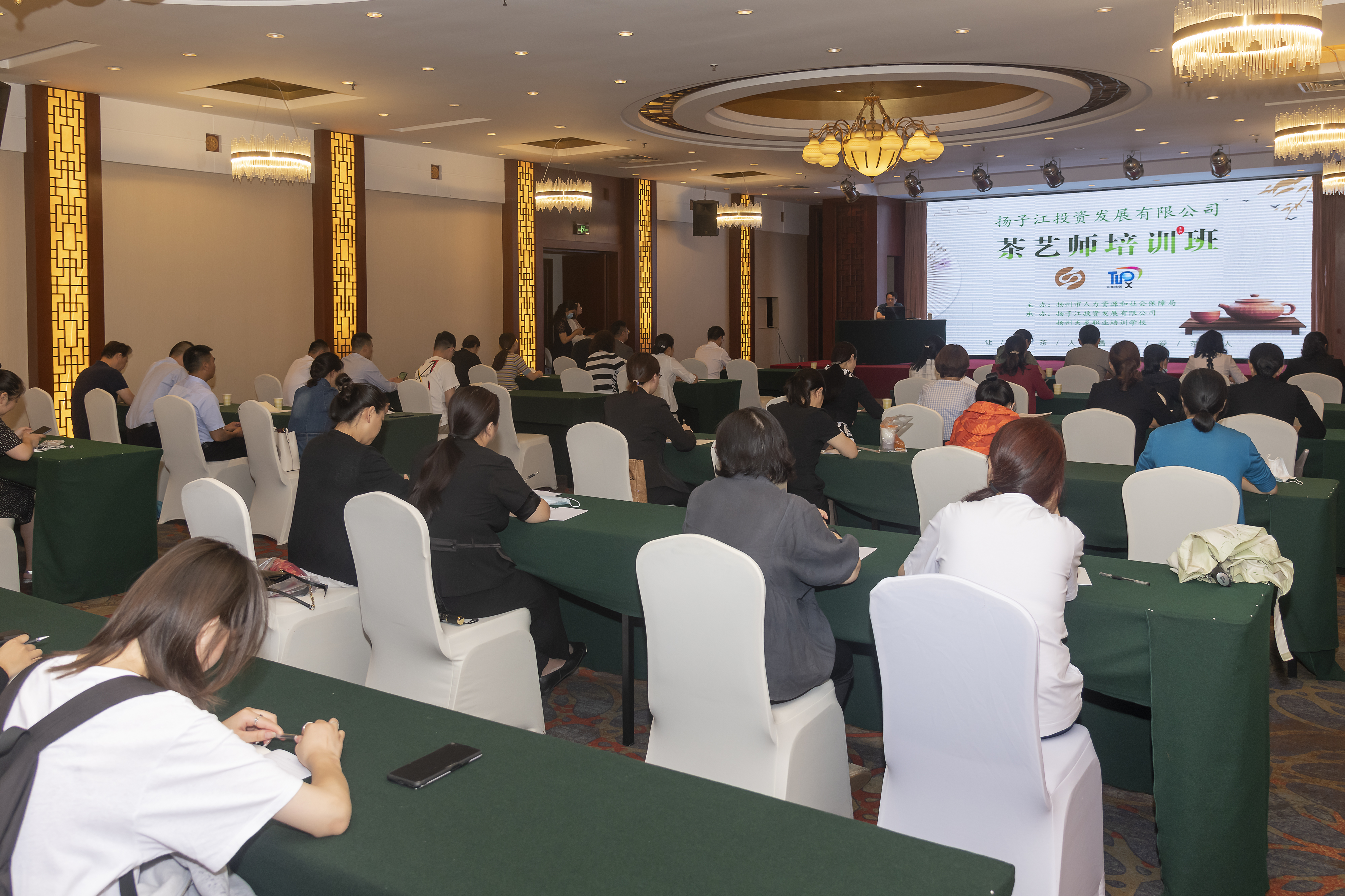 1595215110310529.jpg 1a3b133050e5fe8a3ce378008c02532.jpg