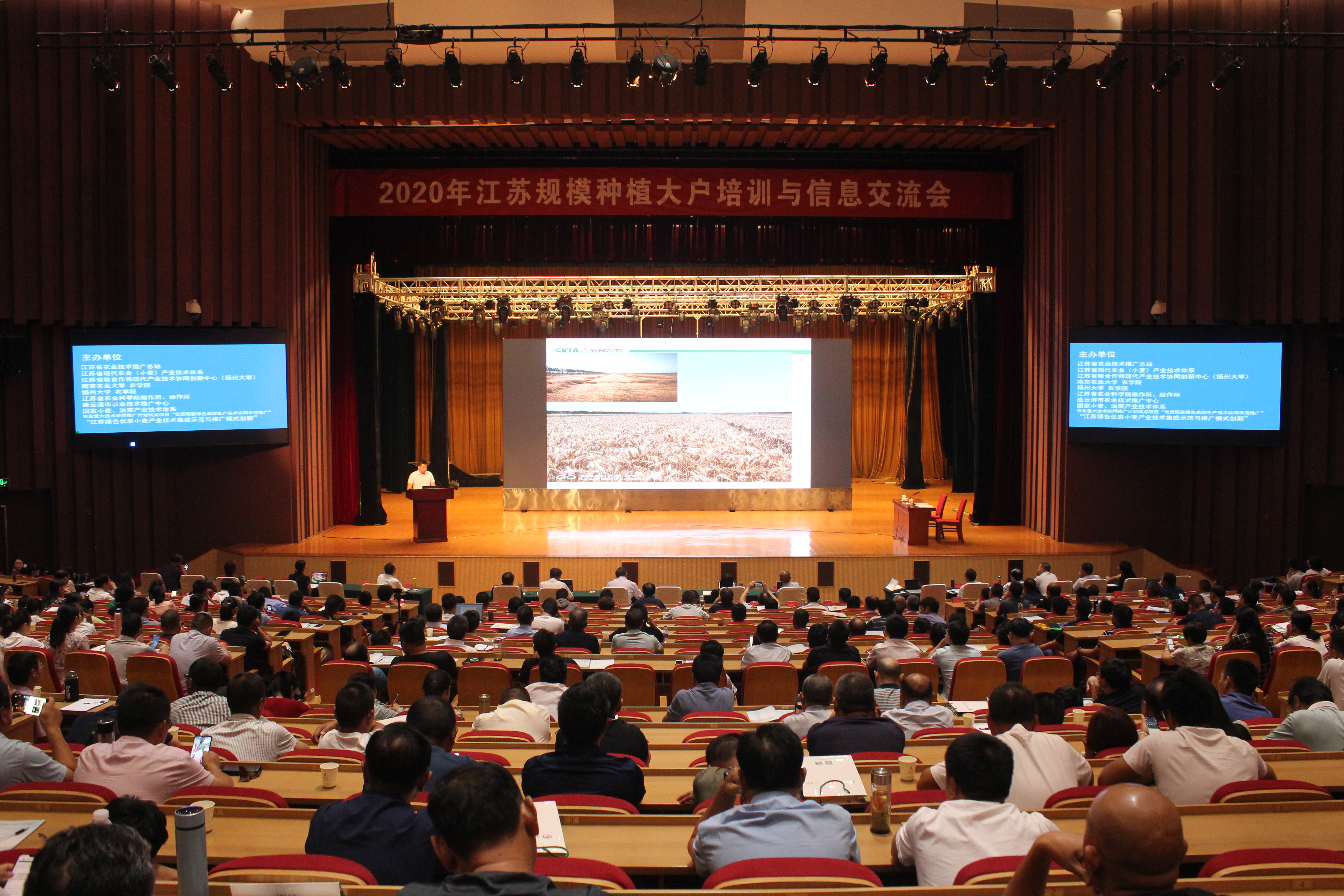 1598233555933071.jpg 598db22537ac1d4911ee9f1aeb294e8.jpg