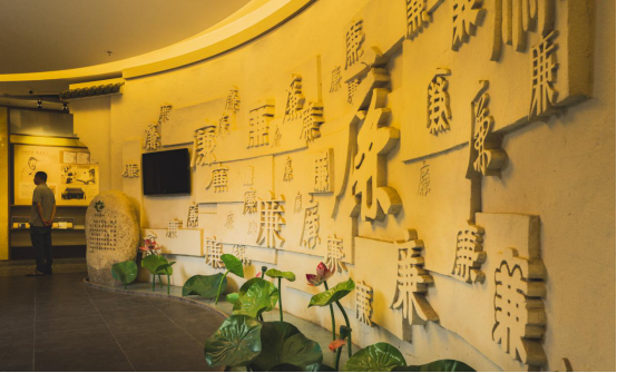 1612517823491725.jpg 1612517420(1).jpg