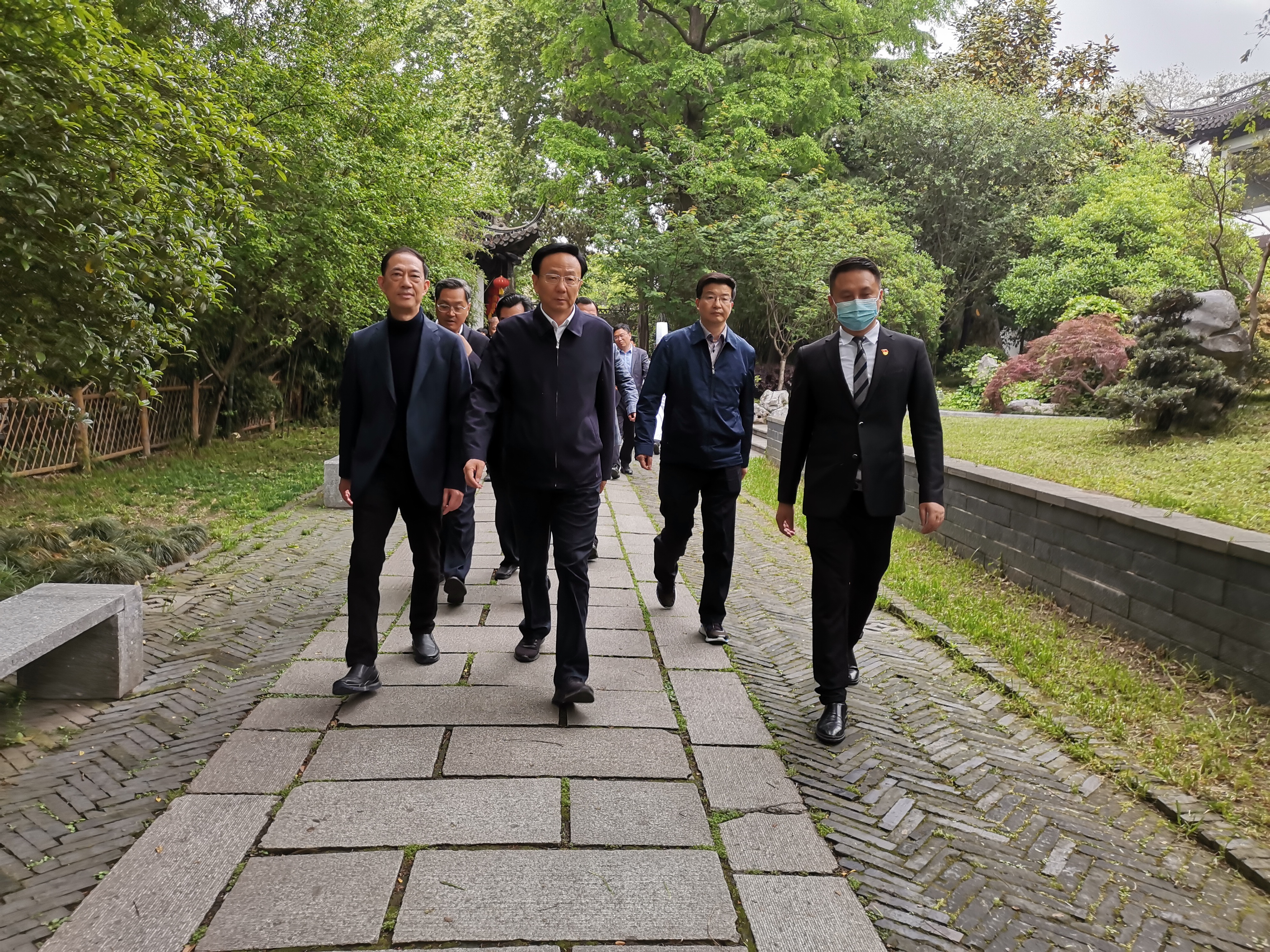 1619513765276642.jpg IMG_20210427_150302.jpg