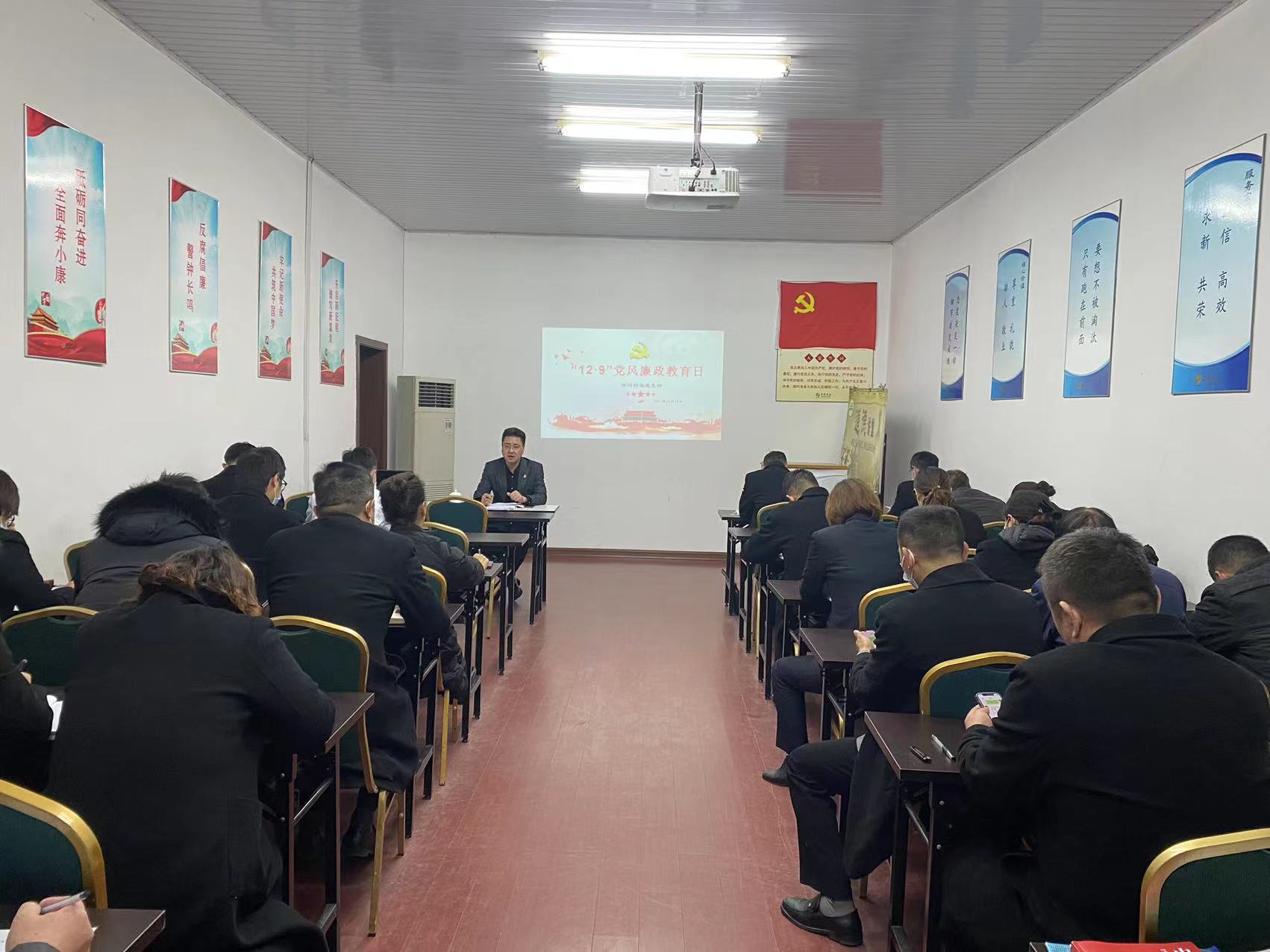 1639554615137989.jpg 1eedb2e1d161ead1224d62d370b76b5.jpg