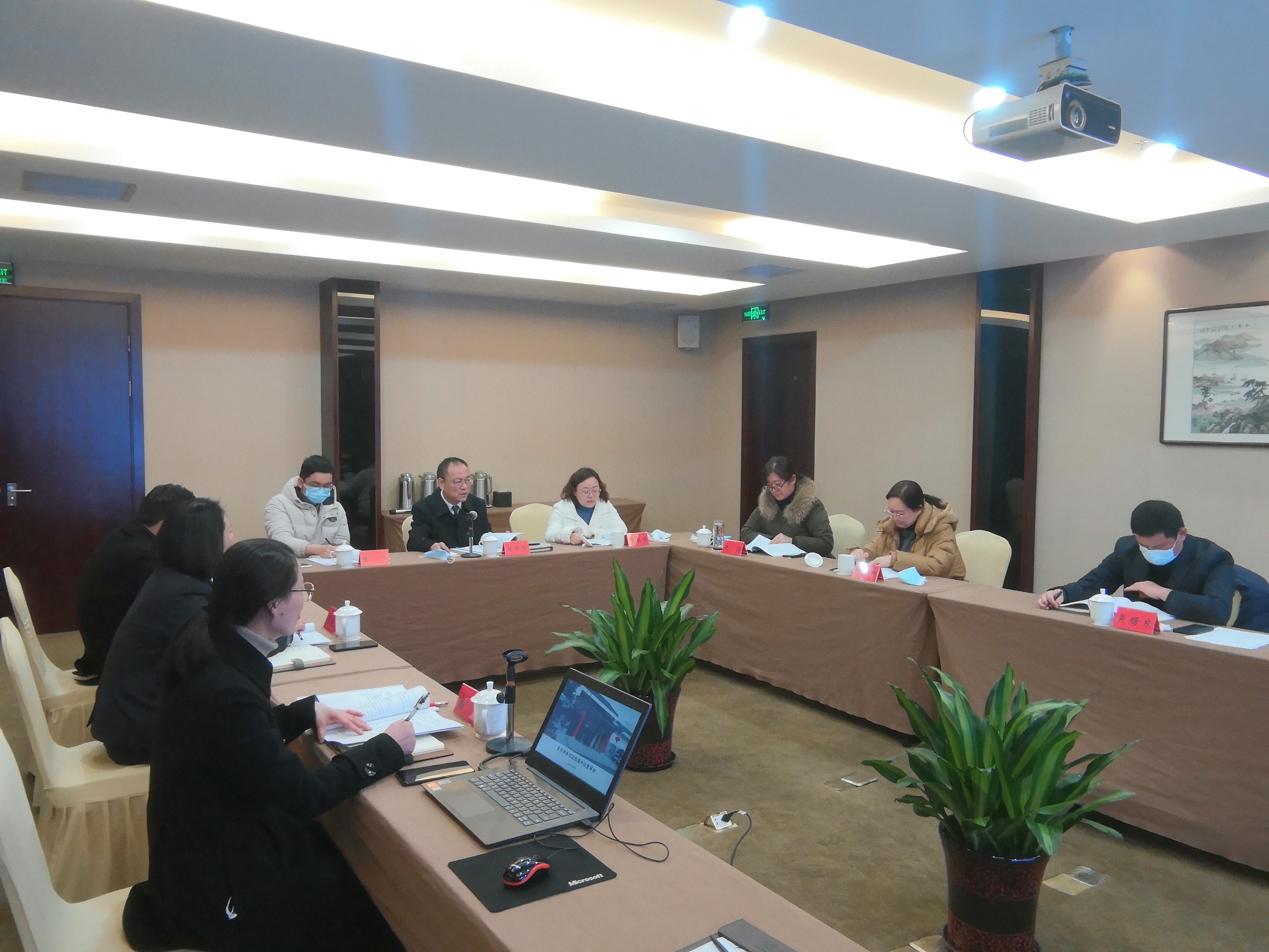 1642572410525514.jpg 76990ab3da438d3aa38092b8d913618.jpg