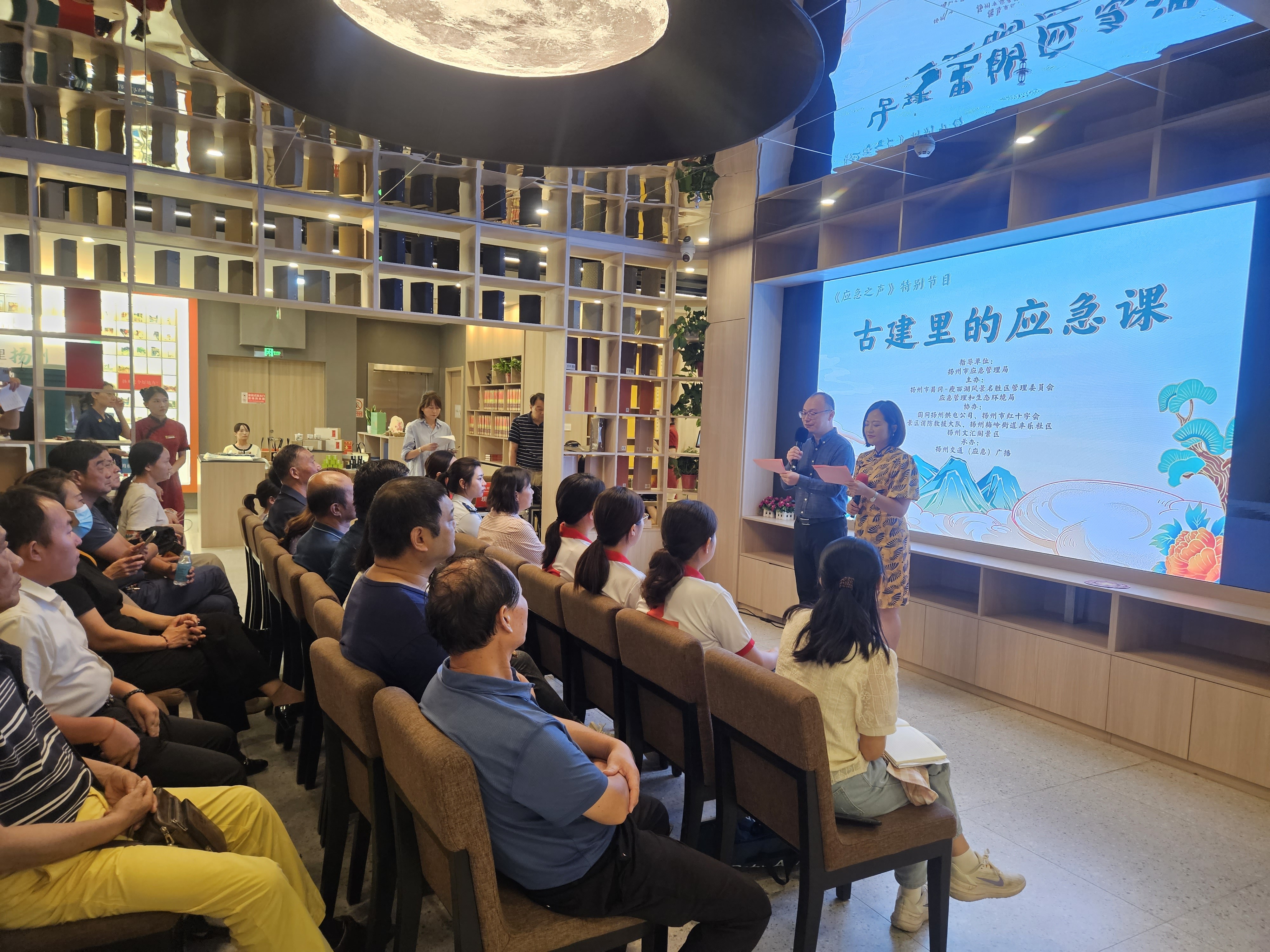 1695871233813915.jpg 9e40cd128aebda772382971b175d4b1(1).jpg