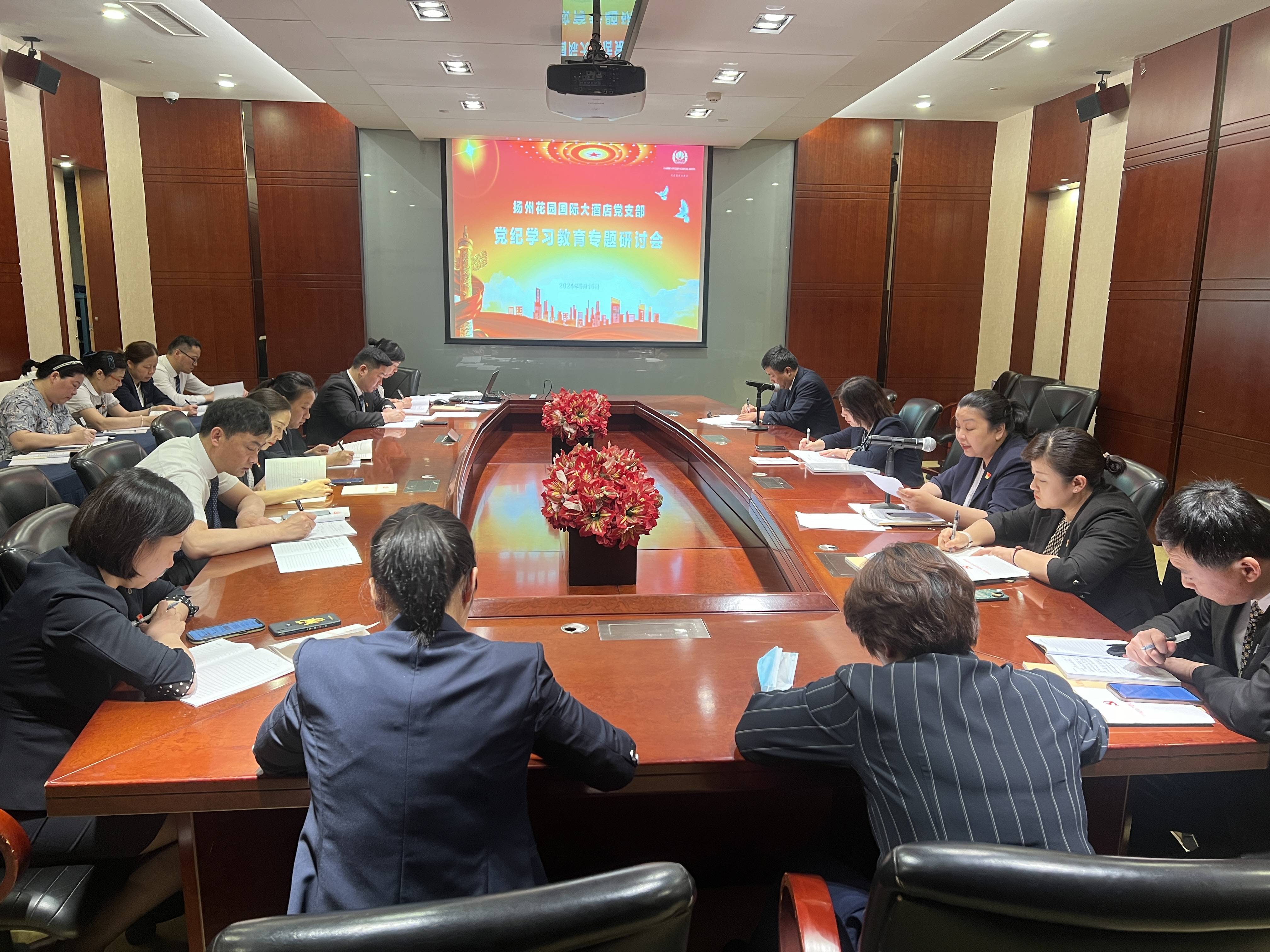 1718614535469558.jpg 560b143cf104521eb25b8236202711c(1).jpg