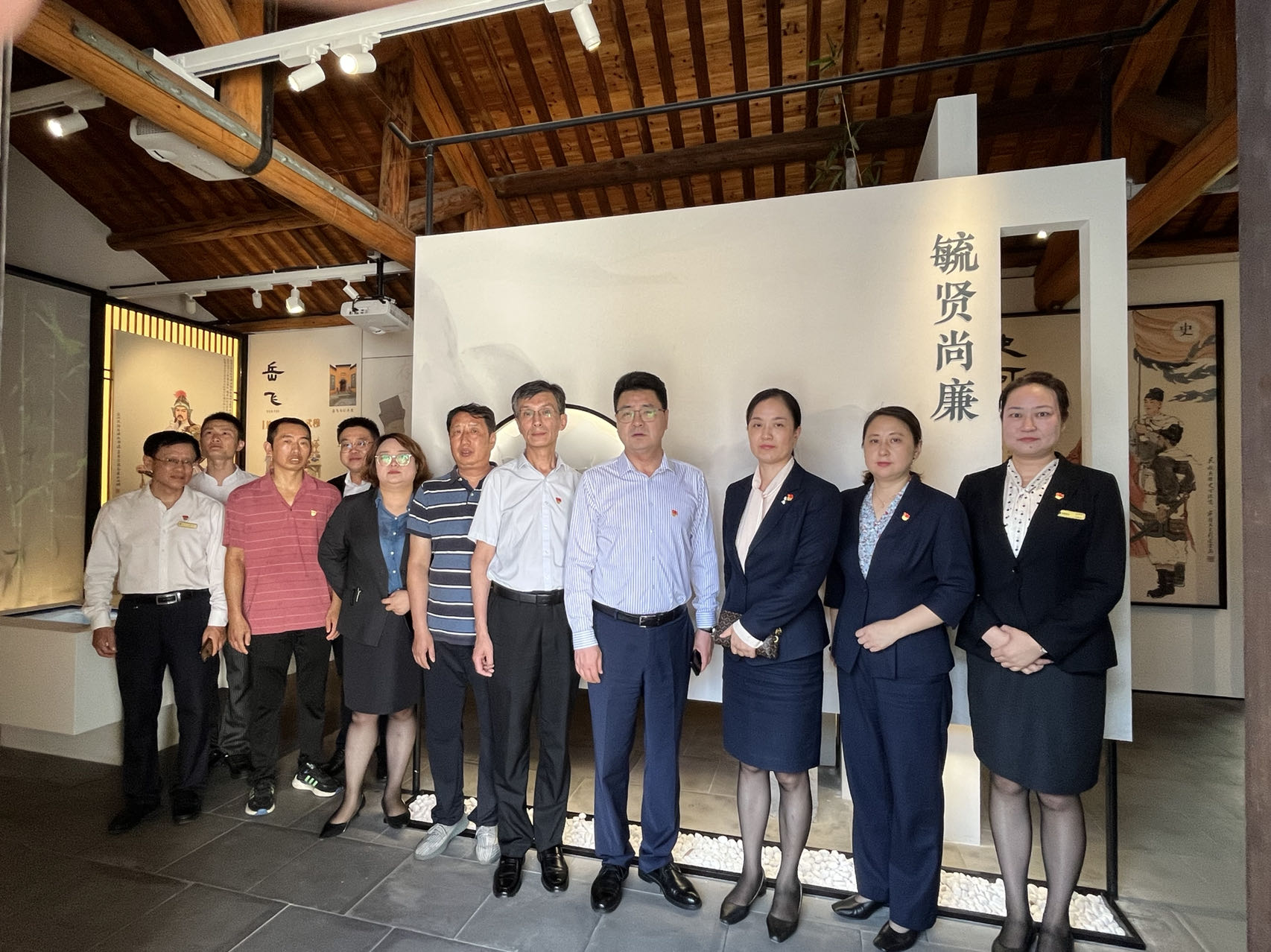 1722387782663109.jpg 1722333493924496.jpg