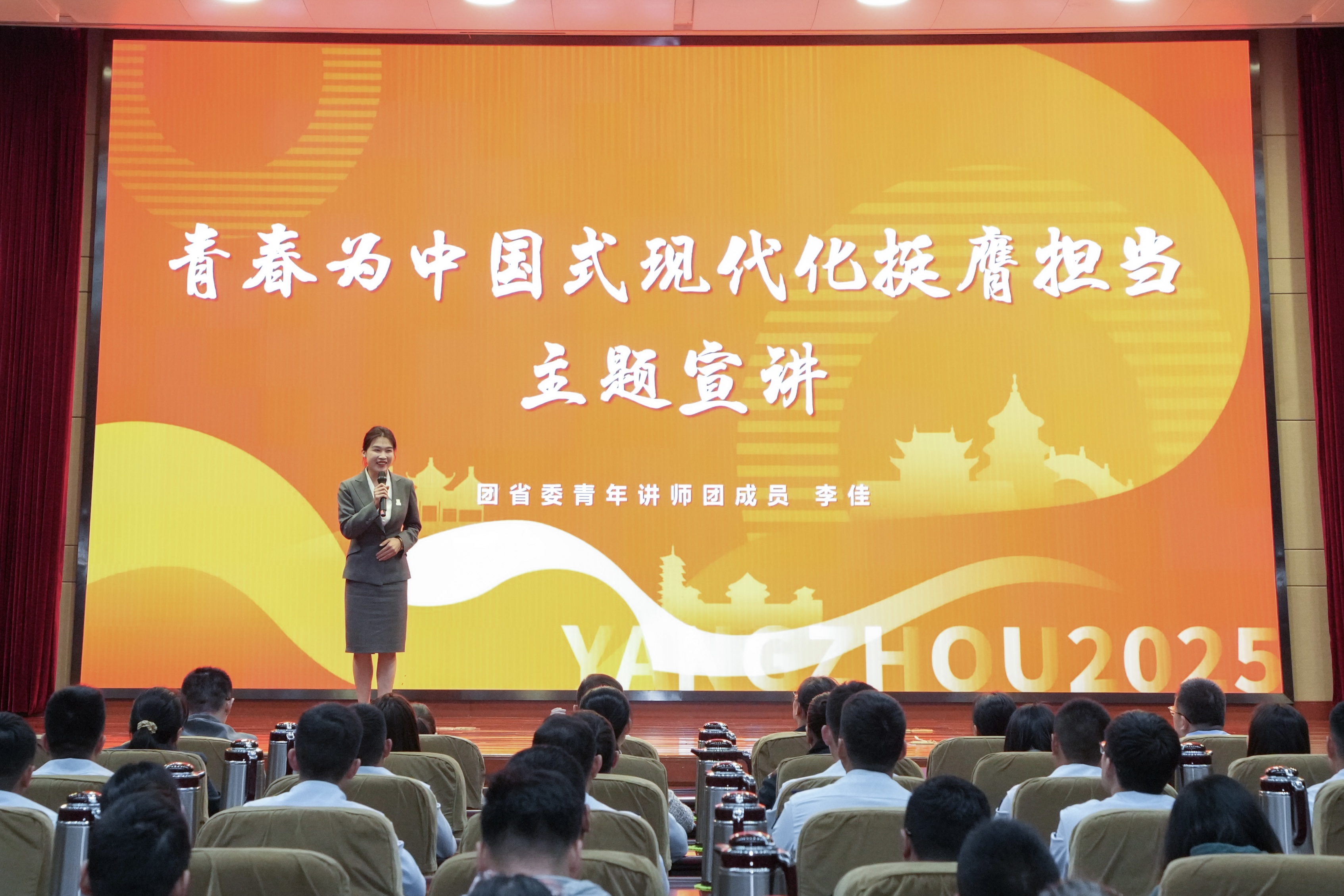 1747018558253984.jpg 0947df576c9694e68cfb3f53367e380.jpg