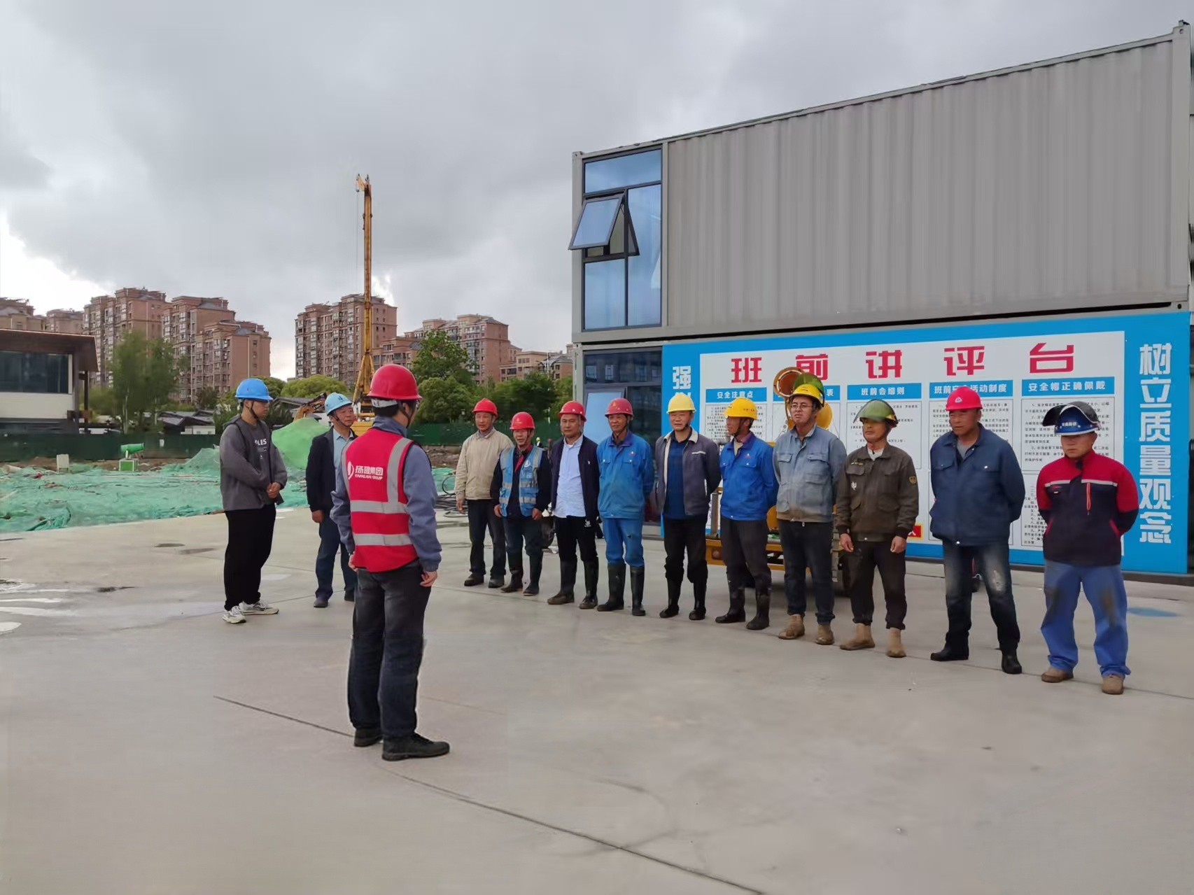 1747386793730270.jpg 53cd78049191e4e2bce98d83fcc8843.jpg